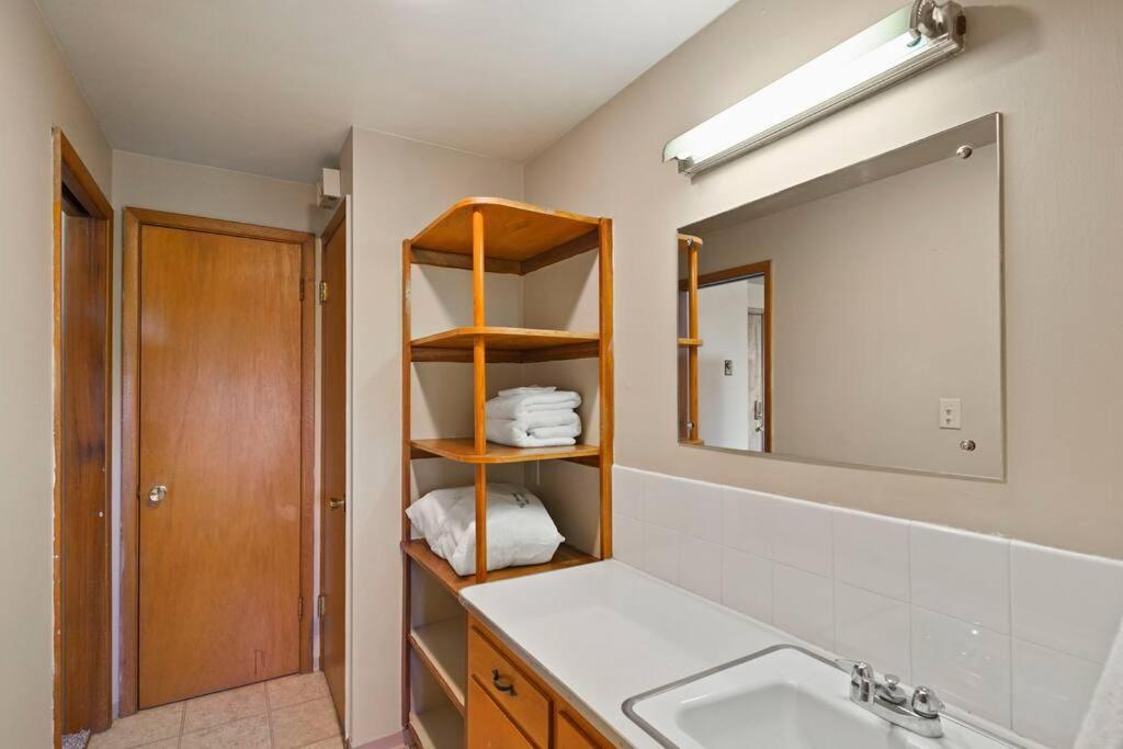 Dwntwn Walk To Hospitals Kitchen Wifi Tv Apartment Spokane